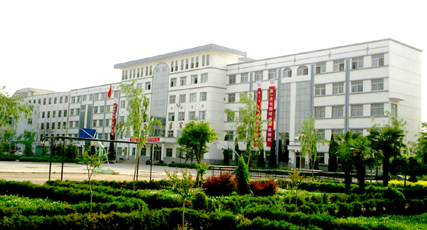 校院春色-商丘技师学院